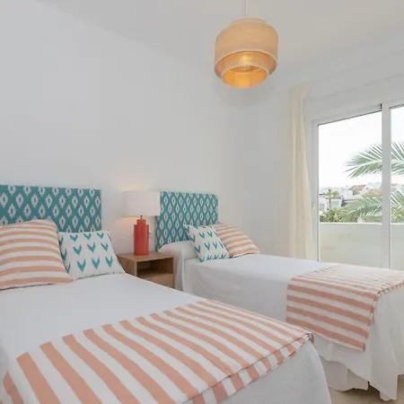 Saladillo - In Free Wifi * Estepona
